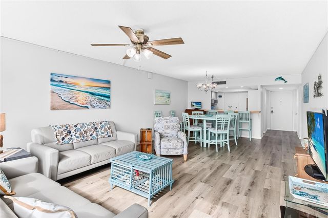 7400 SUN ISLAND DRIVE S 203, South Pasadena, FL 33707