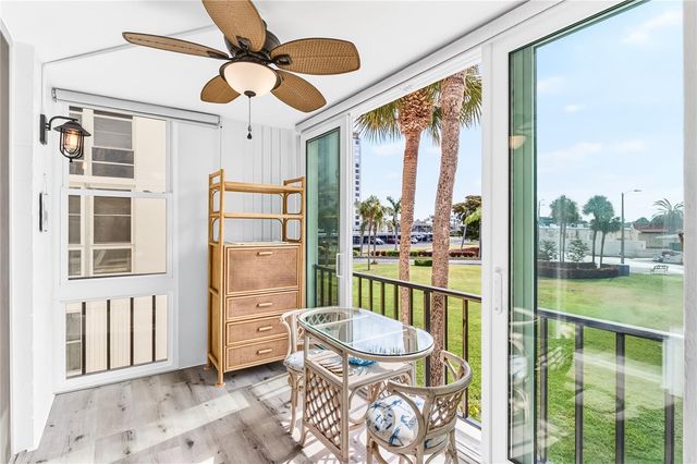 7400 SUN ISLAND DRIVE S 203, South Pasadena, FL 33707