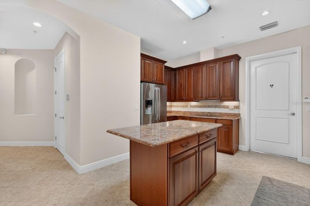 40 CASA BELLA CIRCLE 1101, Palm Coast, FL 32137