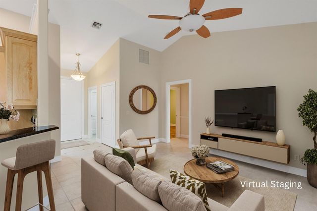 8978 100TH Court, Vero Beach, FL 32967
