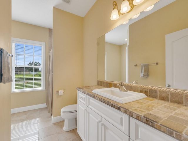 8978 100TH Court, Vero Beach, FL 32967