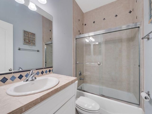 8978 100TH Court, Vero Beach, FL 32967