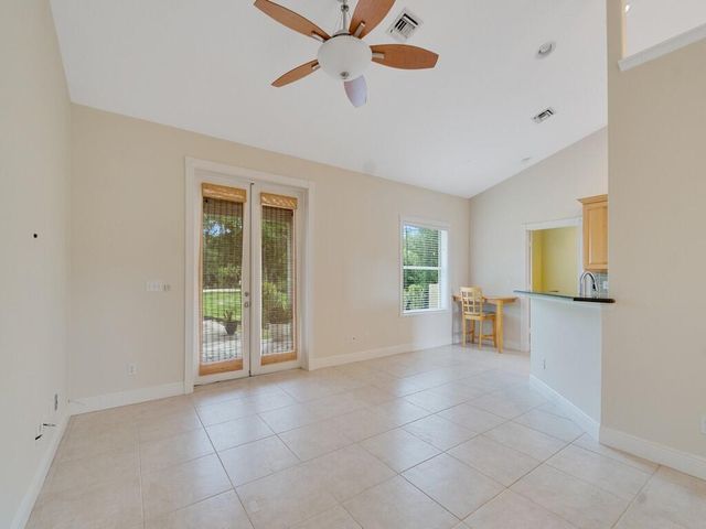 8978 100TH Court, Vero Beach, FL 32967