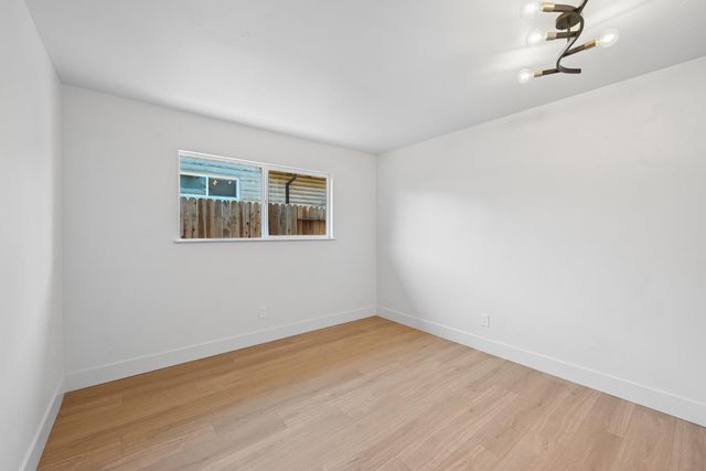 5530 Claiborne Way, Orangevale, CA 95662