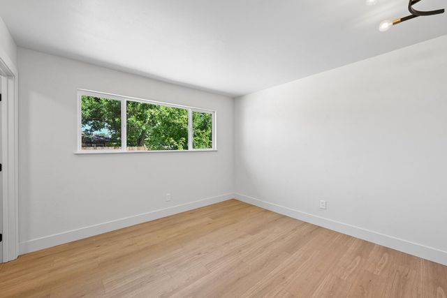 5530 Claiborne Way, Orangevale, CA 95662