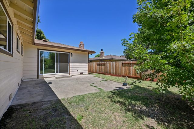5530 Claiborne Way, Orangevale, CA 95662