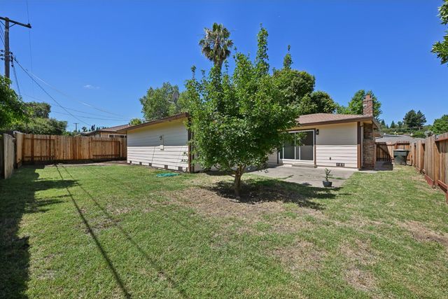 5530 Claiborne Way, Orangevale, CA 95662