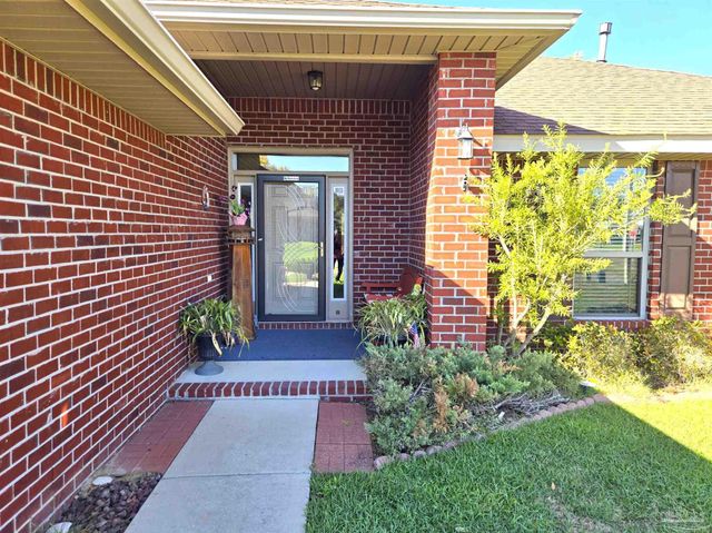 6774 Gettysburg Blvd, Bagdad, FL 32530