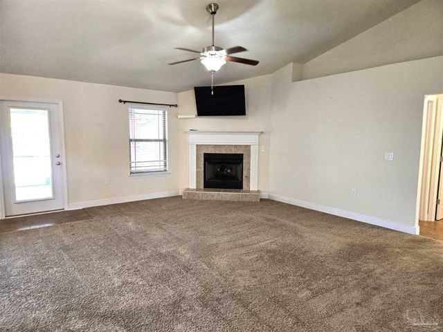 6774 Gettysburg Blvd, Bagdad, FL 32530