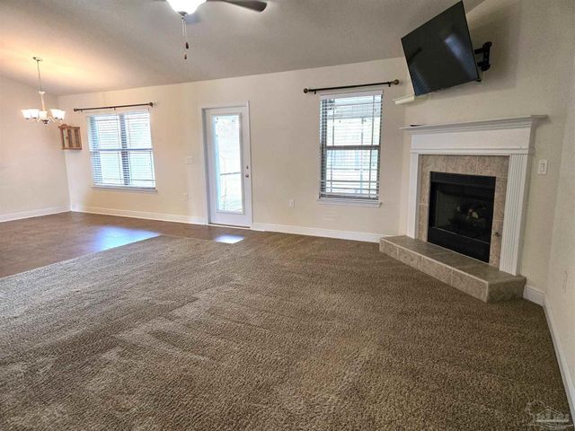 6774 Gettysburg Blvd, Bagdad, FL 32530