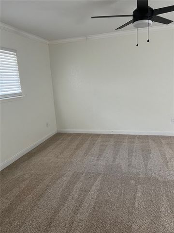 119 San Saba Dr, Portland, TX 78374