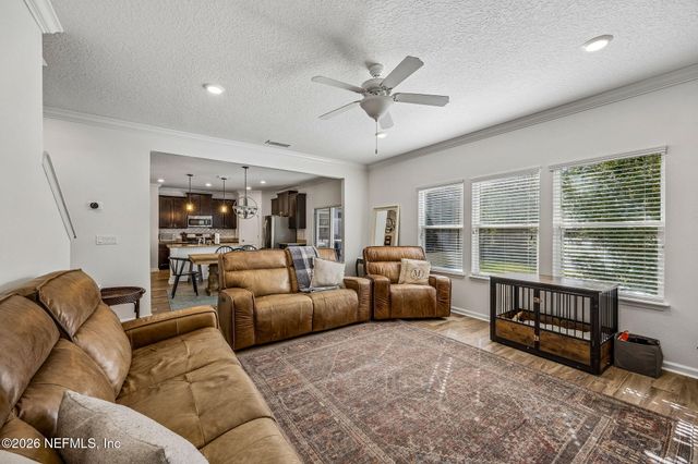 215 WHITE MARSH Drive, Jacksonville, FL 32081