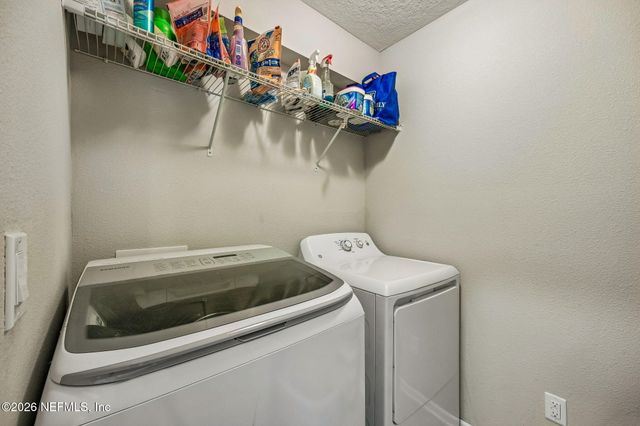 215 WHITE MARSH Drive, Jacksonville, FL 32081