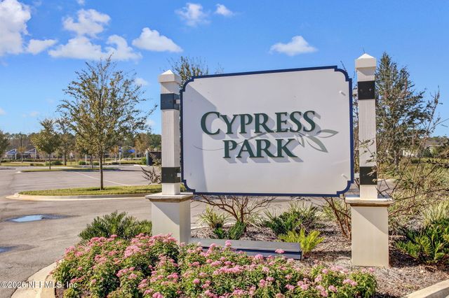 215 WHITE MARSH Drive, Jacksonville, FL 32081