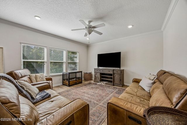 215 WHITE MARSH Drive, Jacksonville, FL 32081