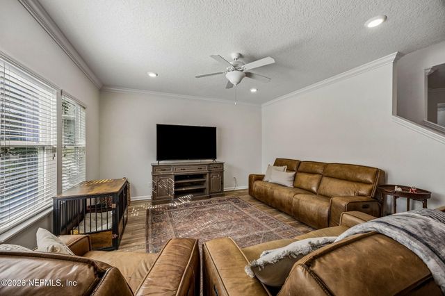 215 WHITE MARSH Drive, Jacksonville, FL 32081