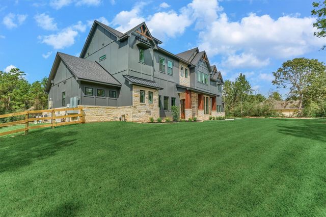 8616 Grand Lake Estates Drive, Montgomery, TX 77316