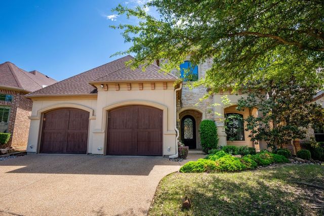 1860 Masters Drive, Desoto, TX 75115