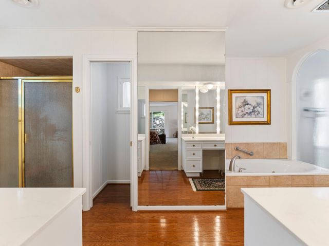 2721 Oak Drive, Bay City, TX 77414