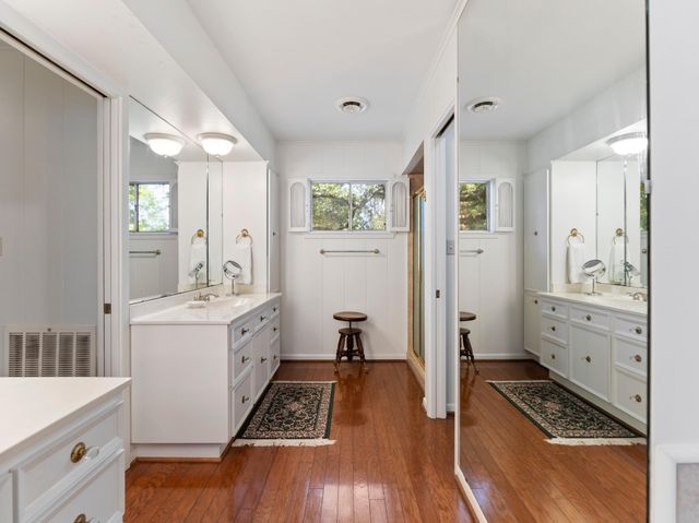 2721 Oak Drive, Bay City, TX 77414