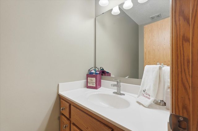 19053 Everest Trail, Farmington, MN 55024