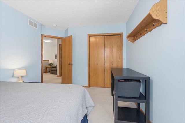 19053 Everest Trail, Farmington, MN 55024