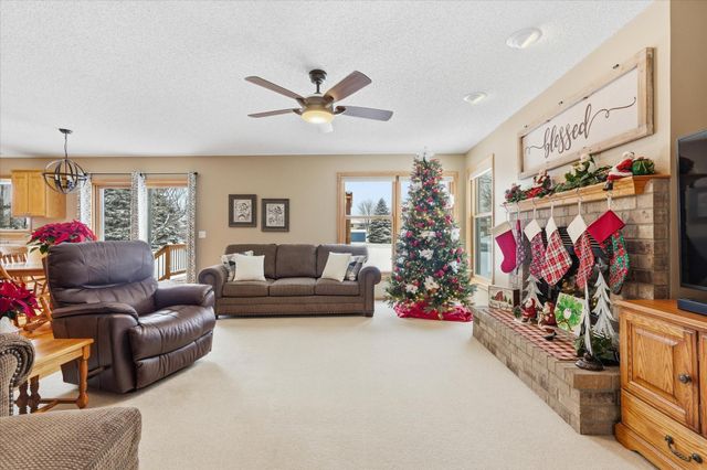 19053 Everest Trail, Farmington, MN 55024