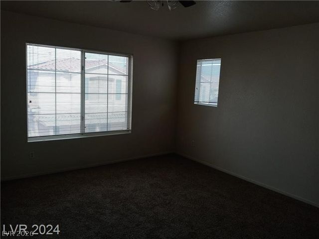 70 Belle Essence Avenue, Las Vegas, NV 89123