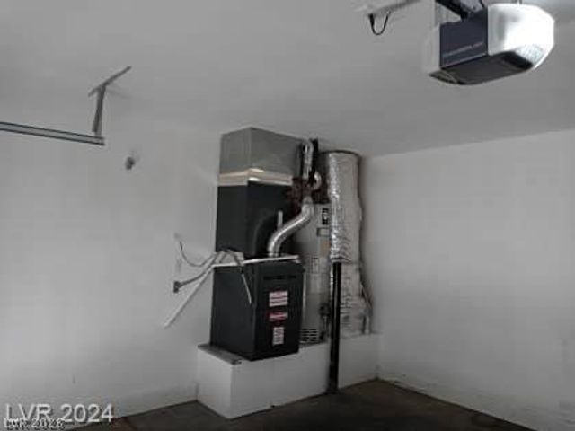 70 Belle Essence Avenue, Las Vegas, NV 89123