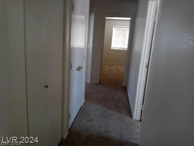 70 Belle Essence Avenue, Las Vegas, NV 89123