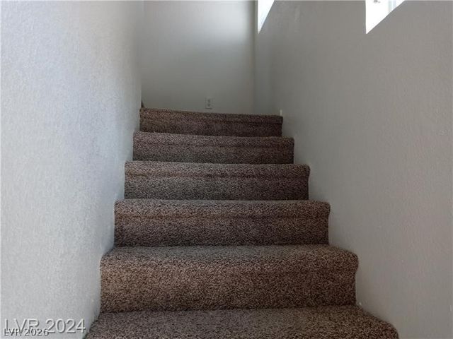 70 Belle Essence Avenue, Las Vegas, NV 89123