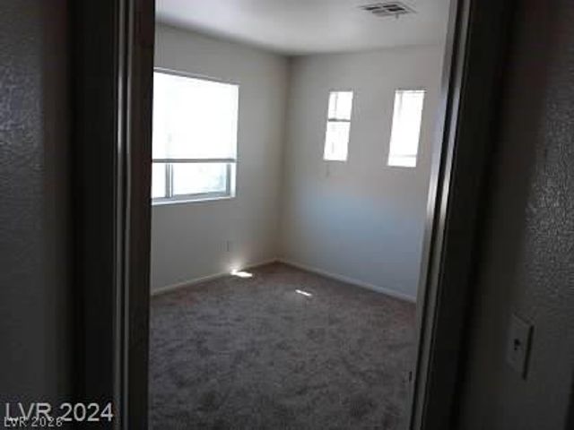 70 Belle Essence Avenue, Las Vegas, NV 89123