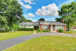 9920 Wolff Drive, St Louis, MO 63123