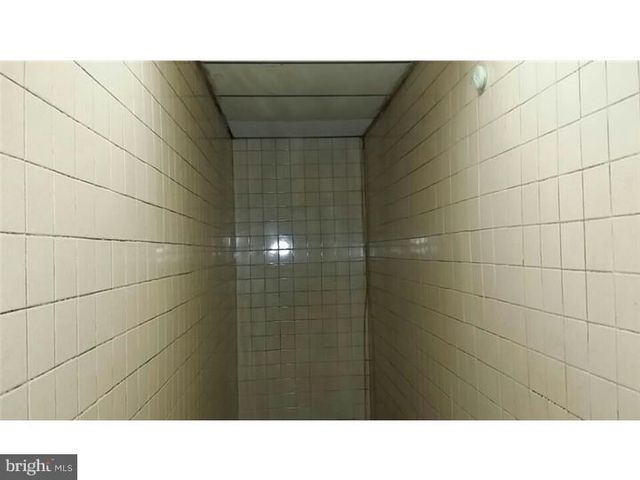 6840 WEST CHESTER PIKE, Upper Darby, PA 19082