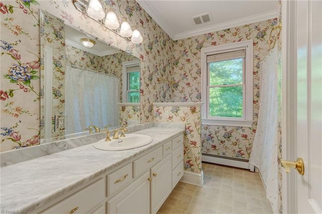 1001 Benton Court, Reidsville, NC 27320