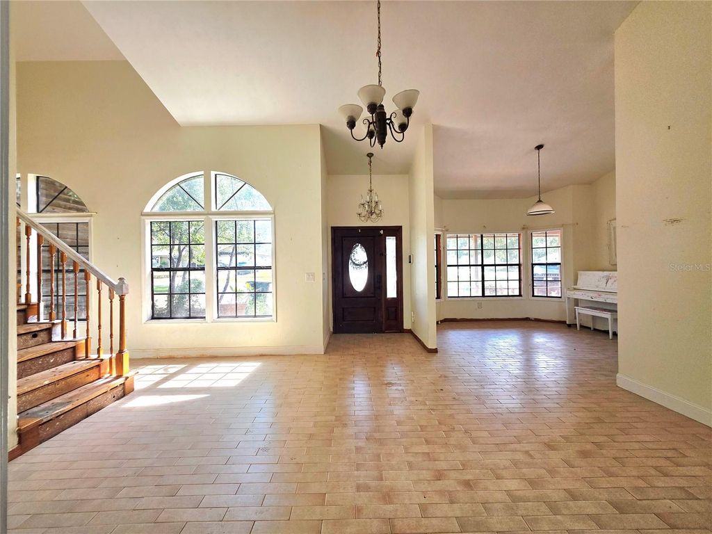 Image 22 of property listing at 4231 TALL TREE DRIVE, Orlando, FL 32810