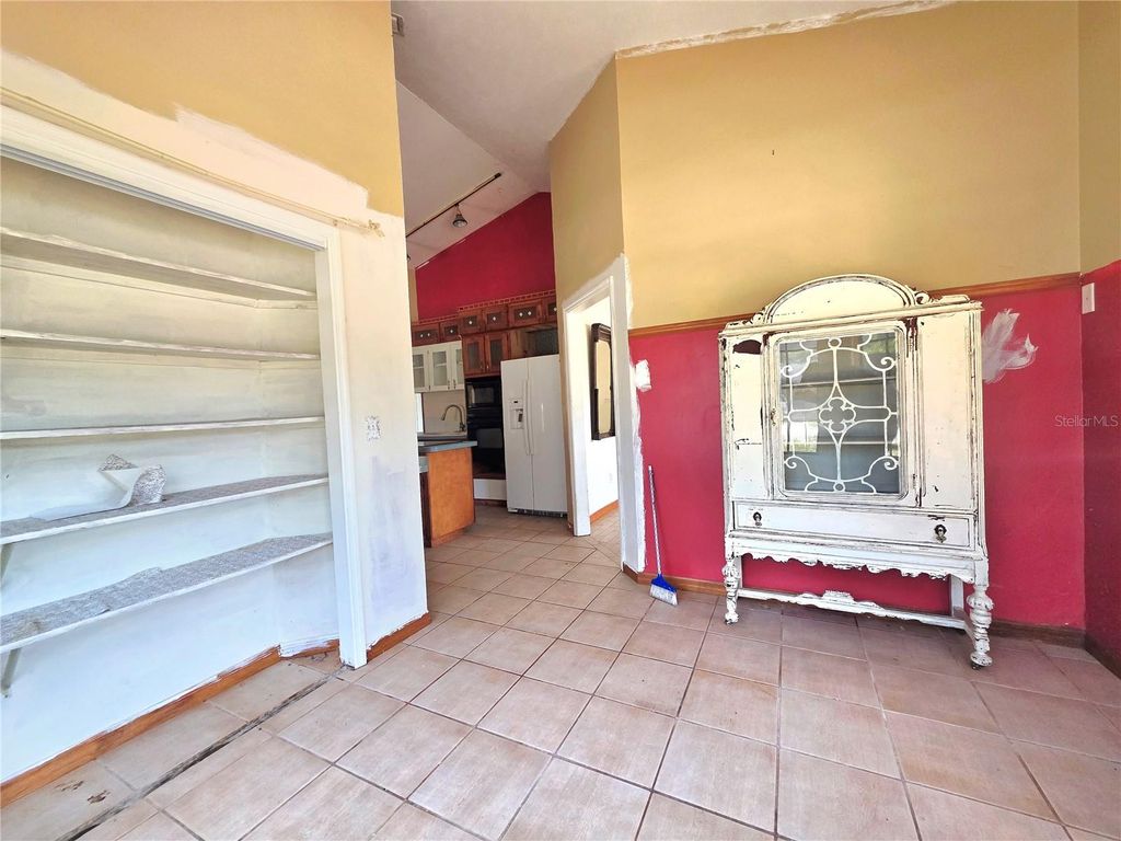 Image 31 of property listing at 4231 TALL TREE DRIVE, Orlando, FL 32810