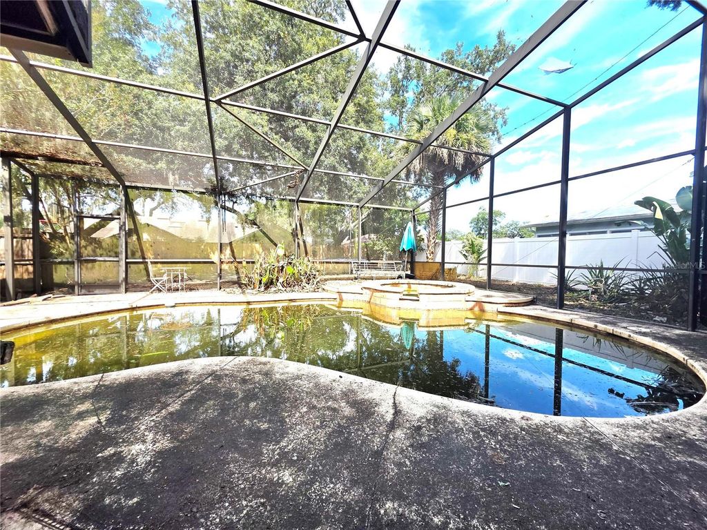 Image 69 of property listing at 4231 TALL TREE DRIVE, Orlando, FL 32810