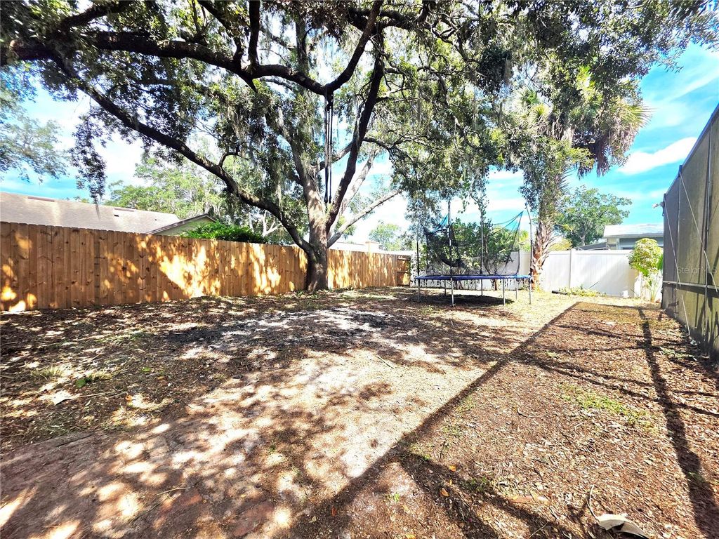 Image 73 of property listing at 4231 TALL TREE DRIVE, Orlando, FL 32810