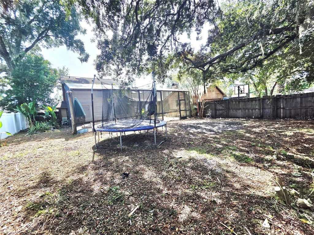 Image 75 of property listing at 4231 TALL TREE DRIVE, Orlando, FL 32810
