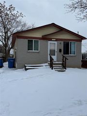 8030 Jewett Avenue, Warren, MI 48089