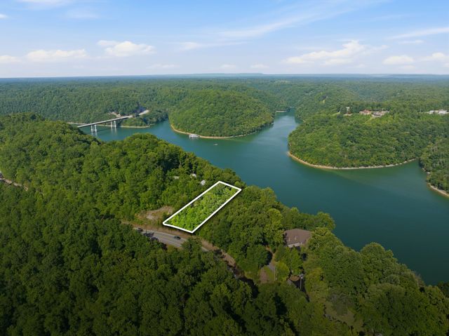 220 Summit Pointe Lane, Smithville, TN 37166