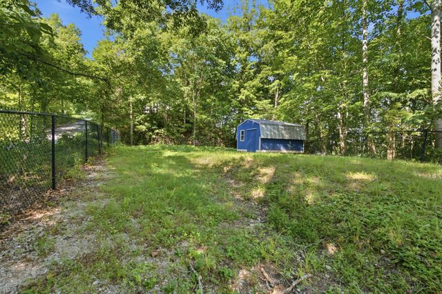 220 Summit Pointe Lane, Smithville, TN 37166