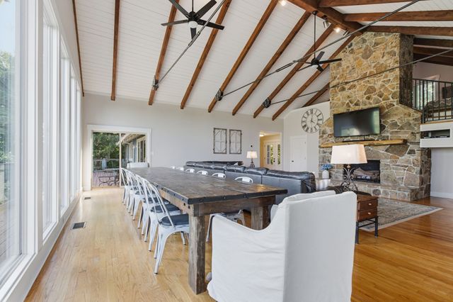 220 Summit Pointe Lane, Smithville, TN 37166