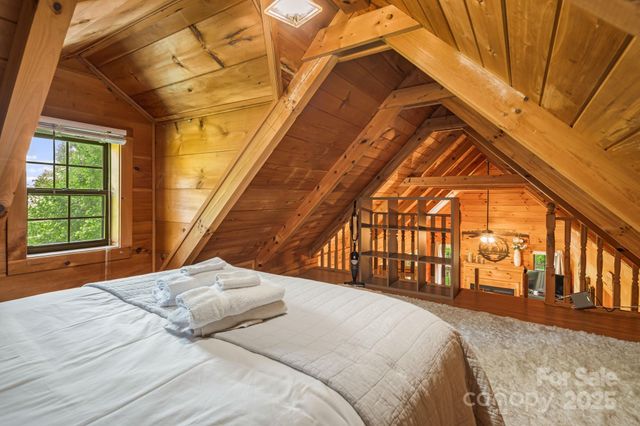 898 Morgan Hill Road, Black Mountain, NC 28711