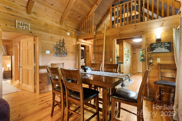 898 Morgan Hill Road, Black Mountain, NC 28711