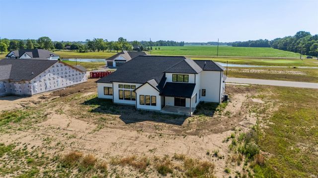 2217 Golfview Drive, Auburn, IN 46706