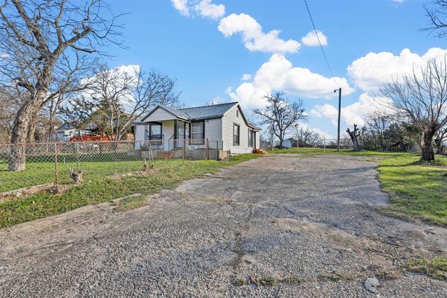 1310 N Rusk Street, Weatherford, TX 76086