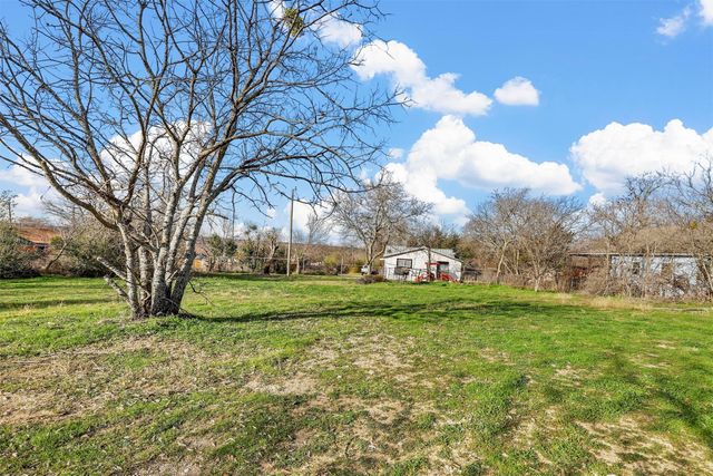 1310 N Rusk Street, Weatherford, TX 76086