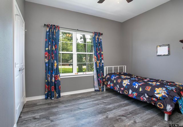 18352 Timber Oaks, Lindale, TX 75771